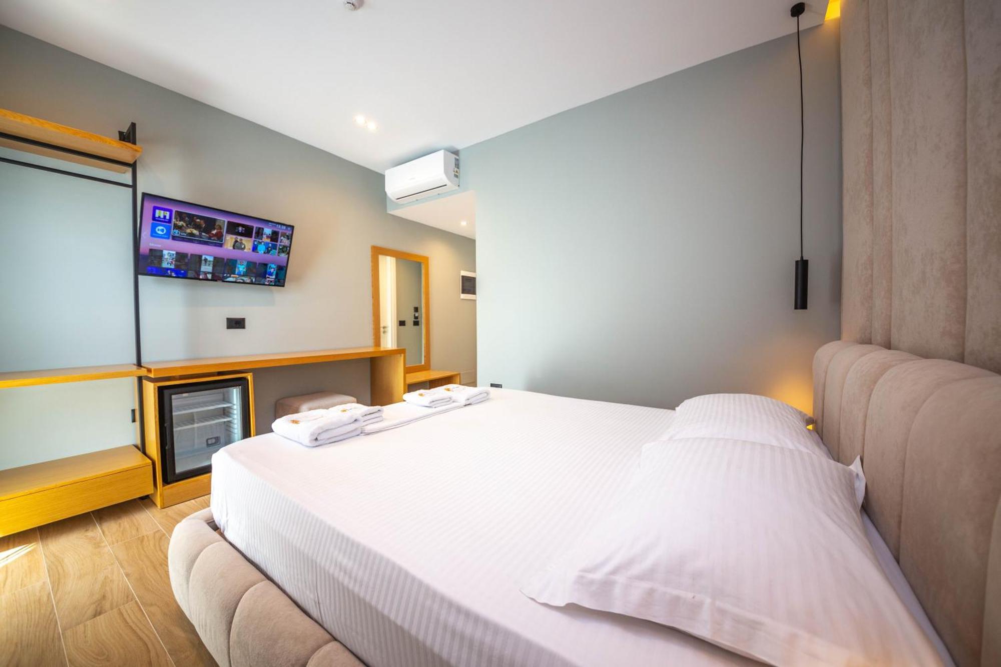Absolute Hotel Ksamil Luaran gambar