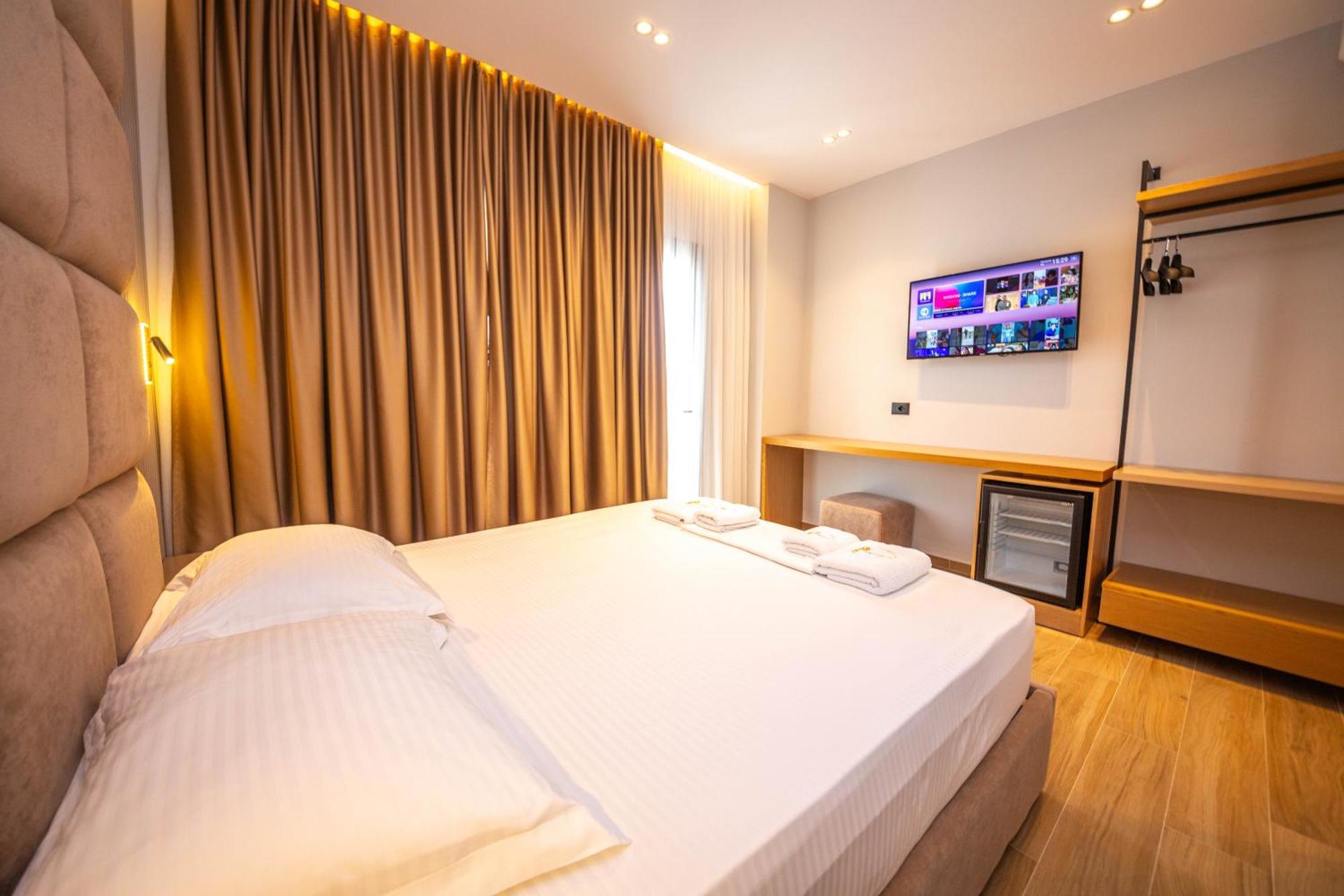 Absolute Hotel Ksamil Luaran gambar
