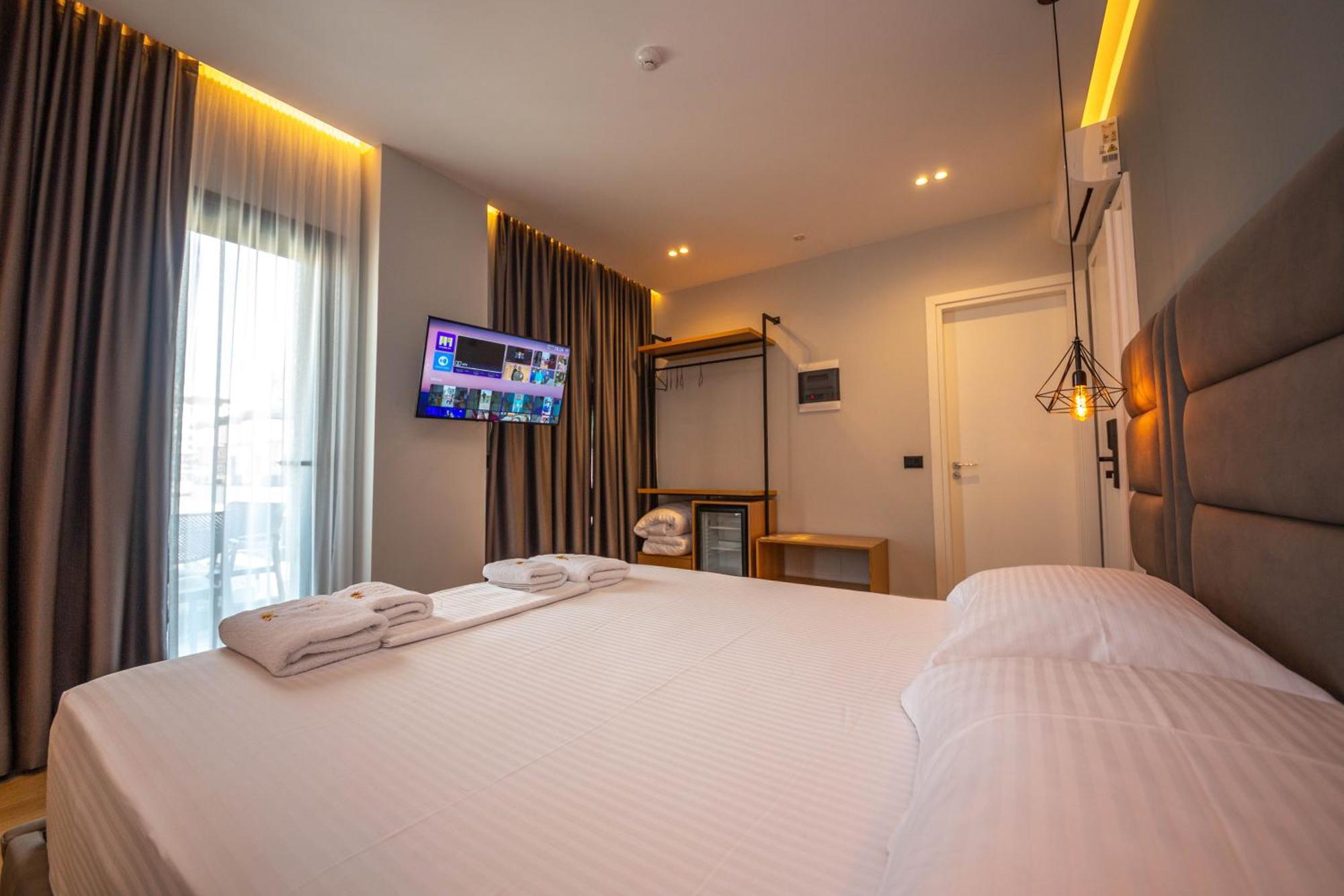 Absolute Hotel Ksamil Luaran gambar