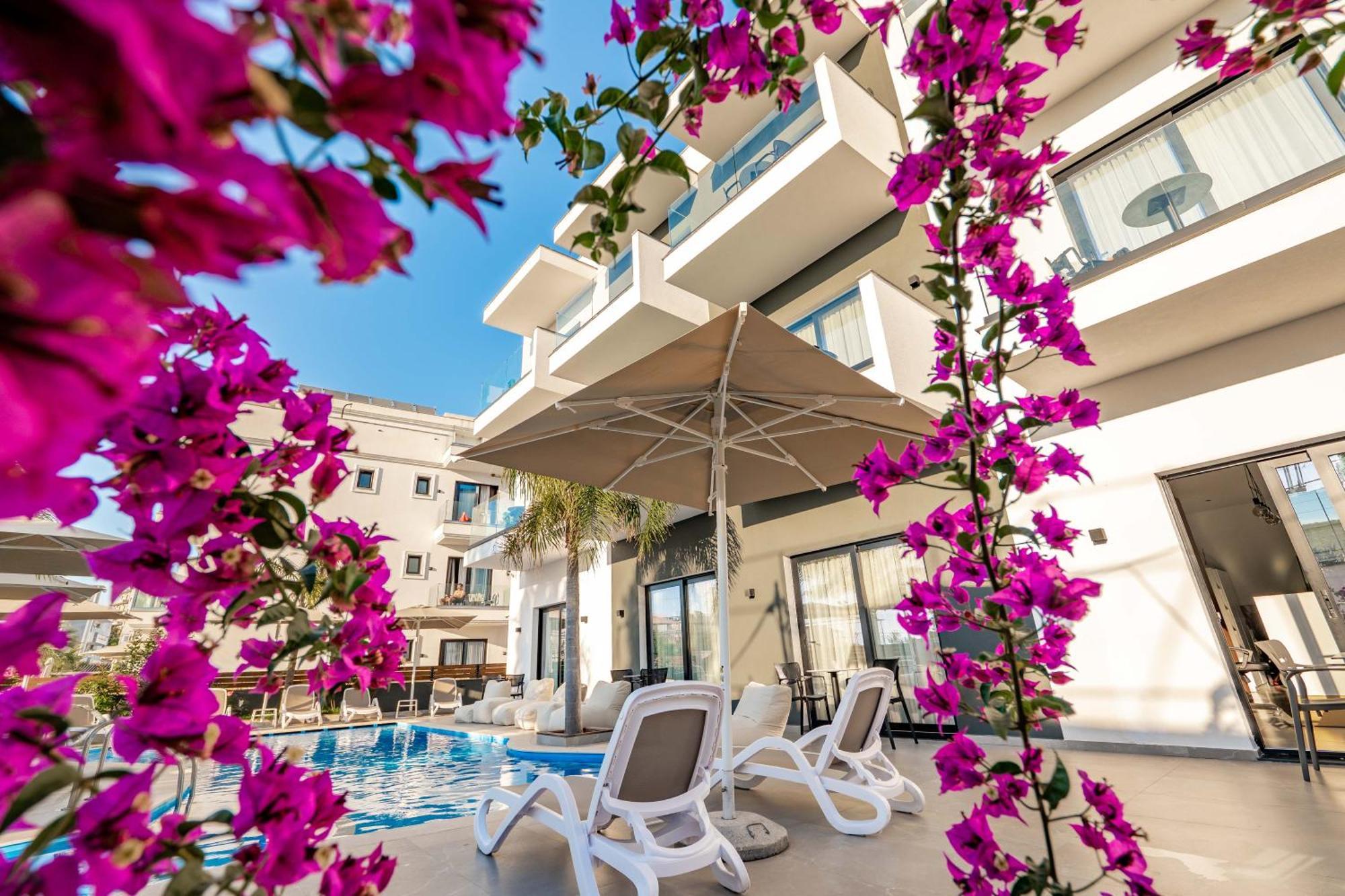 Absolute Hotel Ksamil Luaran gambar