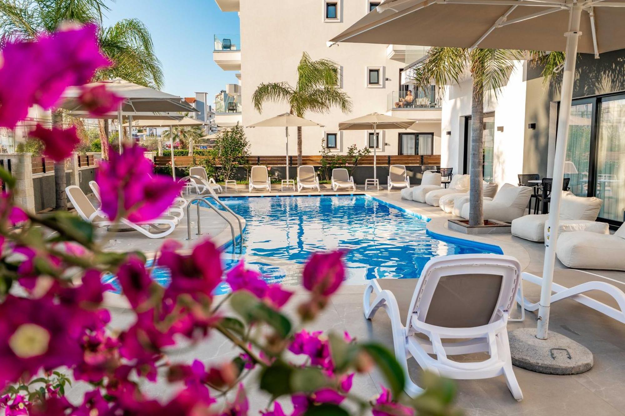 Absolute Hotel Ksamil Luaran gambar