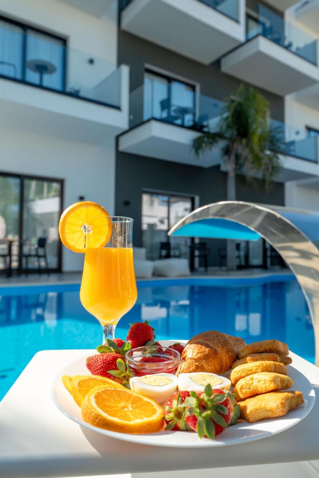 Absolute Hotel Ksamil Luaran gambar